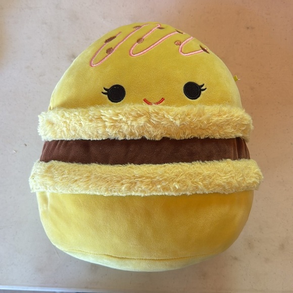 Squishmallows Visconti The Lemon & Chocolate Macaroon 11” - Picture 5 of 9